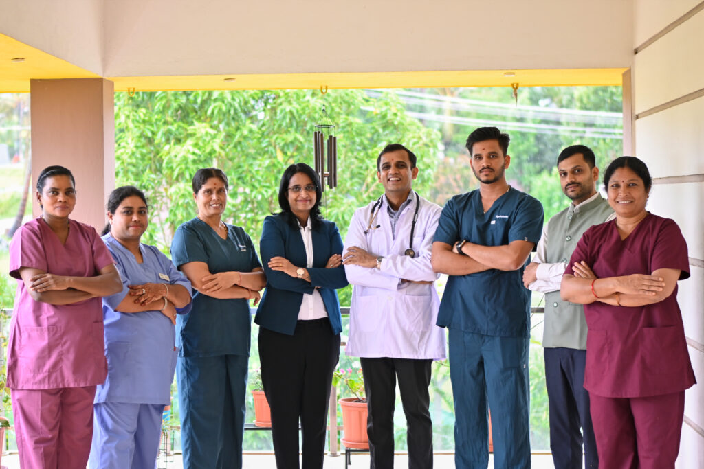 One-of-the-best-trusted-ayurvedic-doctor-team-Yogakshema Ayurveda Hospital, Kushalnagara-kodagu